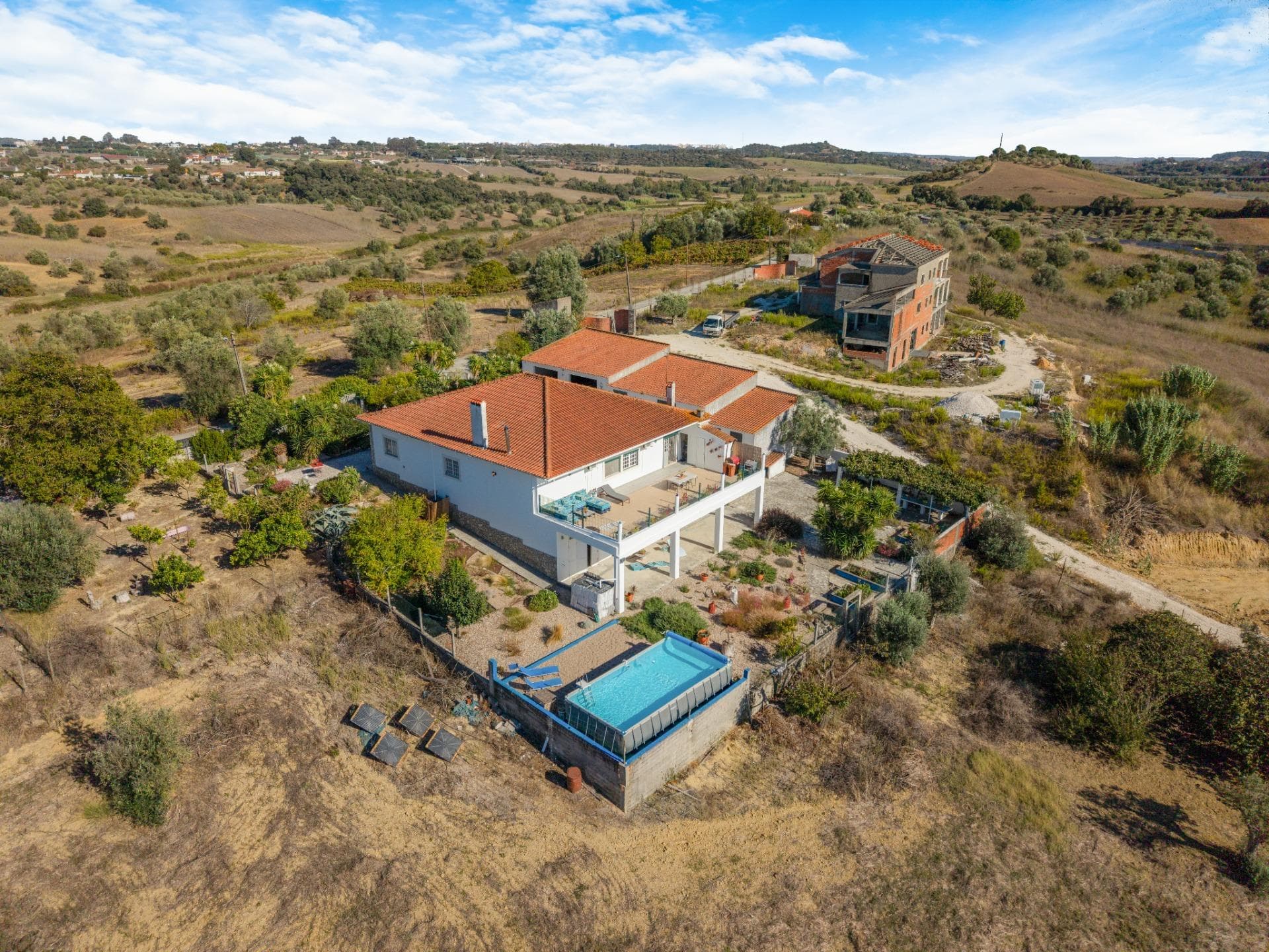 Quinta with house in Moçarria